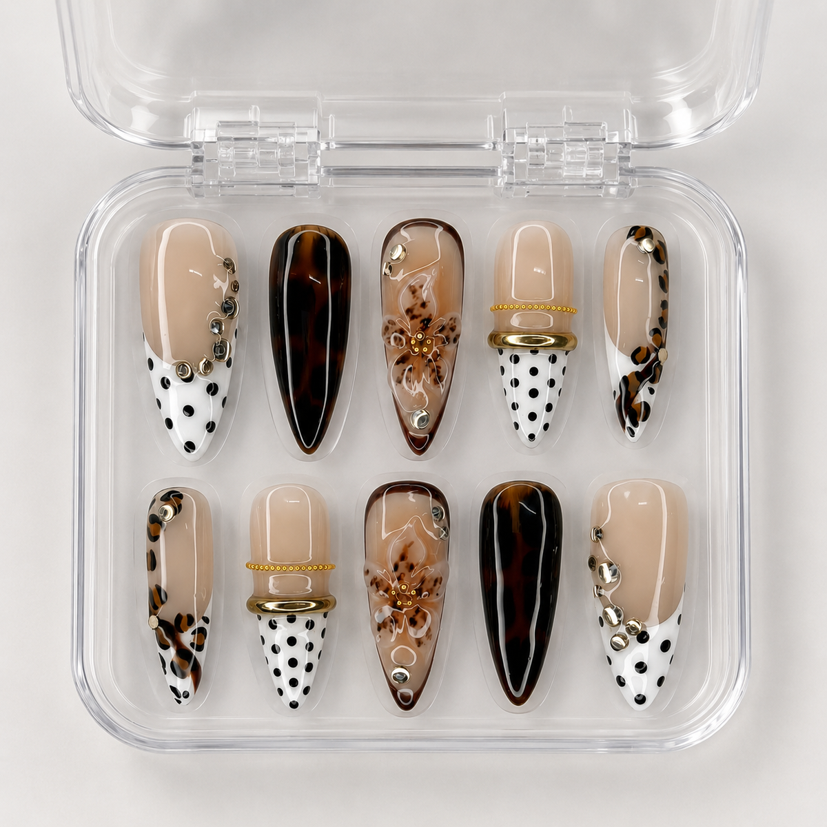 Mocha Dalmatian Luxe