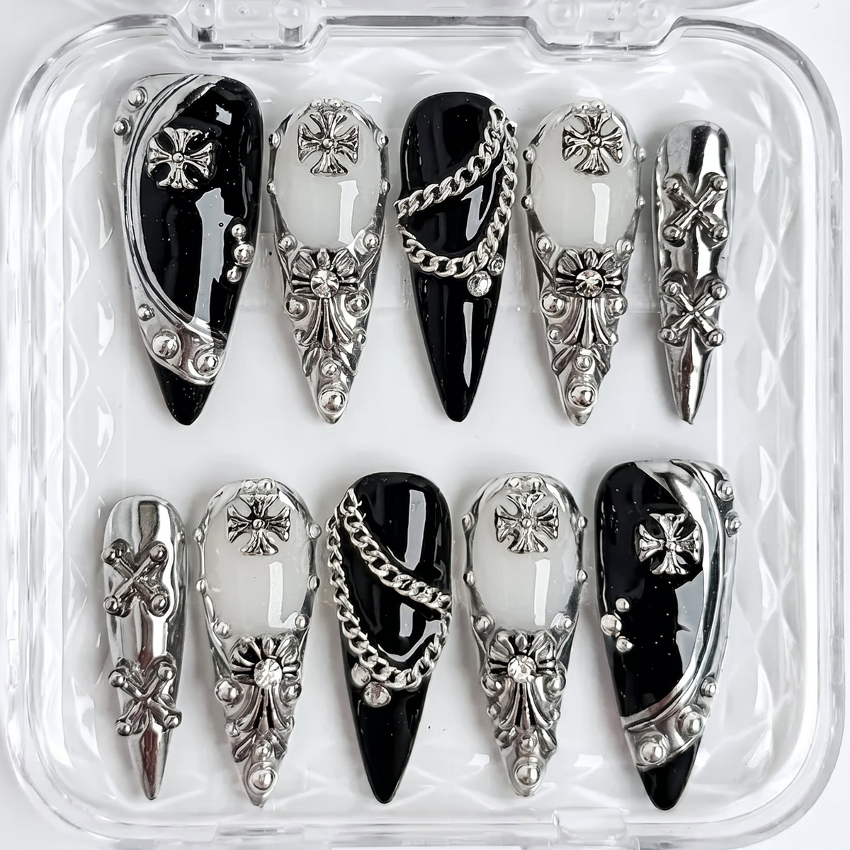Gothic Chain